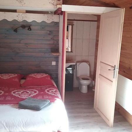 Bed and Breakfast L'Arberc Rigaud Exterior foto