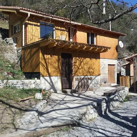 Bed and Breakfast L'Arberc Rigaud Exterior foto