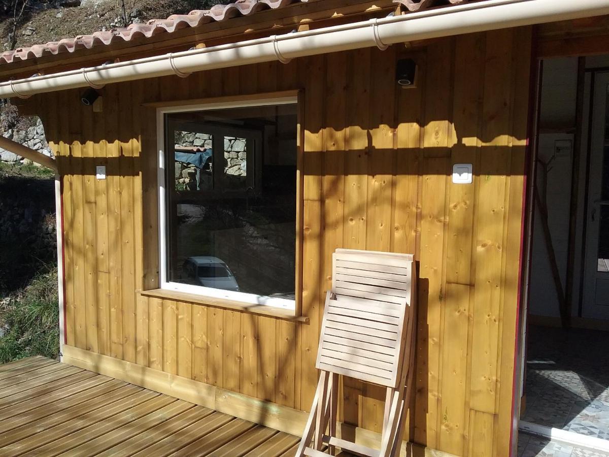 Bed and Breakfast L'Arberc Rigaud Exterior foto