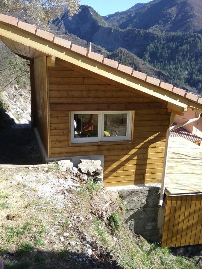 Bed and Breakfast L'Arberc Rigaud Exterior foto